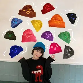 12 Renkler Yeni Kore Akrilik Örme Kapaklar Şapka Kadın Erkek Takke Sonbahar Kış Elastik Skullies Beanies Kap Toptan 0