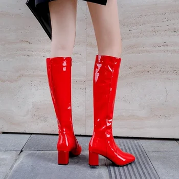 Kadın Yüksek Diz Çizmeler Patent Deri Diz Yüksek Çizmeler Kadın Su Geçirmez Beyaz Kırmızı Parti Fetiş Çizme kadın ayakkabısı Sonbahar Kış