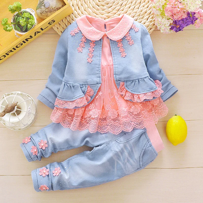 2021 İlkbahar Sonbahar Bebek Kız 3 Adet Set Bebek Çocuk Güzel Dantel Denim Ceket + işlemeli tişört + Pantolon çocuk Giysileri X186