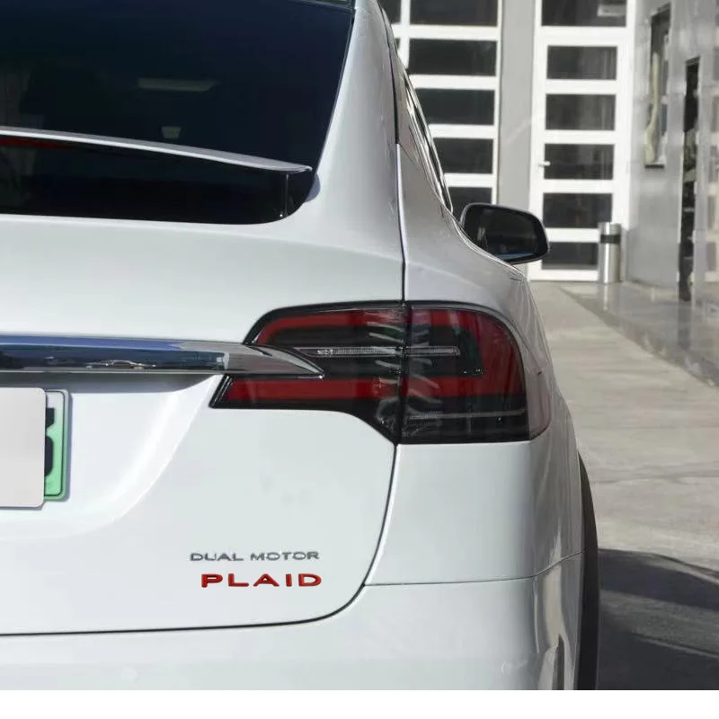 Araba 3D Metal Ekose Sürüm Performans Logosu Gövde Harfler Amblem Rozeti Çıkartmaları Sticker Tesla Modeli 3 X S Y Aksesuarları 2
