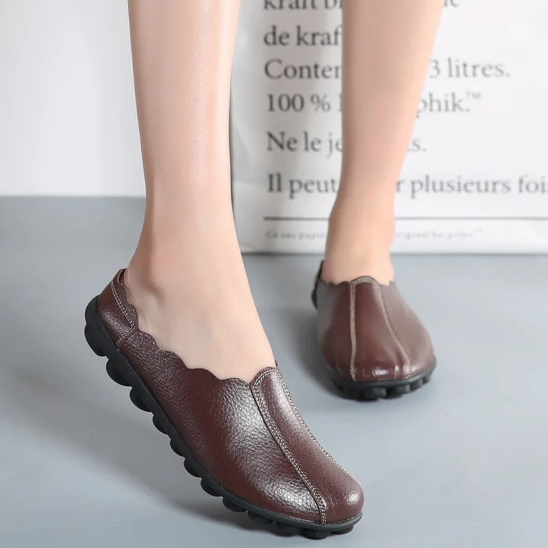 orta yaşlı ve yaşlı kadınlar için alçak topuklu 2021 yaz flip-flop sandalet 3